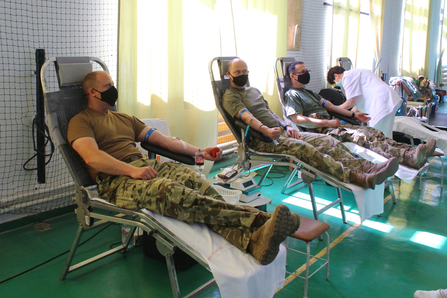 Ismét jelentős mennyiségű vért adtak a fehérvári honvédek